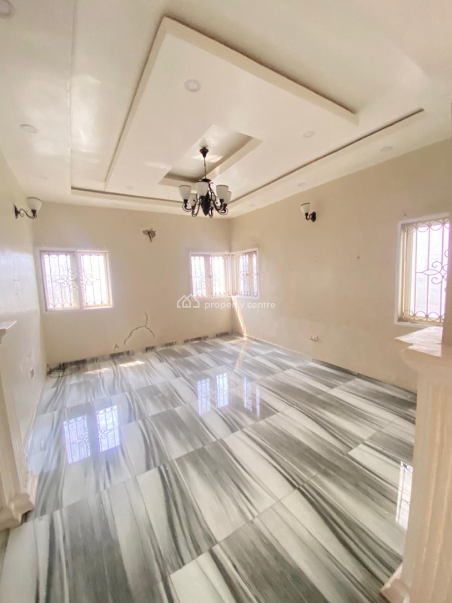 3 Bedroom Duplex Available, Mobil Road, Ilaje, Ajah, Lagos, Detached Duplex for Rent