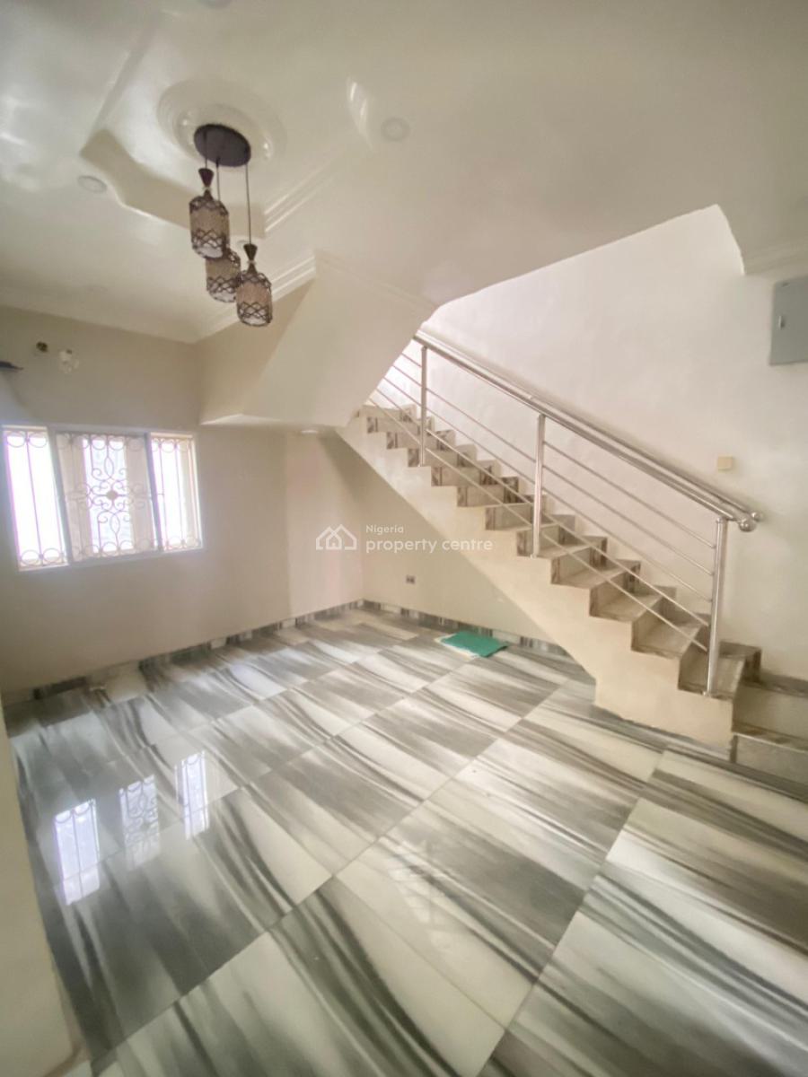 3 Bedroom Duplex Available, Mobil Road, Ilaje, Ajah, Lagos, Detached Duplex for Rent