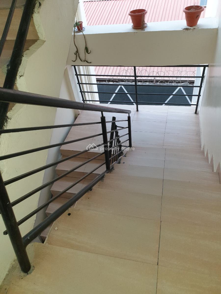 Spacious 2 Bedroom, Off New Road Alpha Beach, Lekki, Lagos, Flat / Apartment for Rent