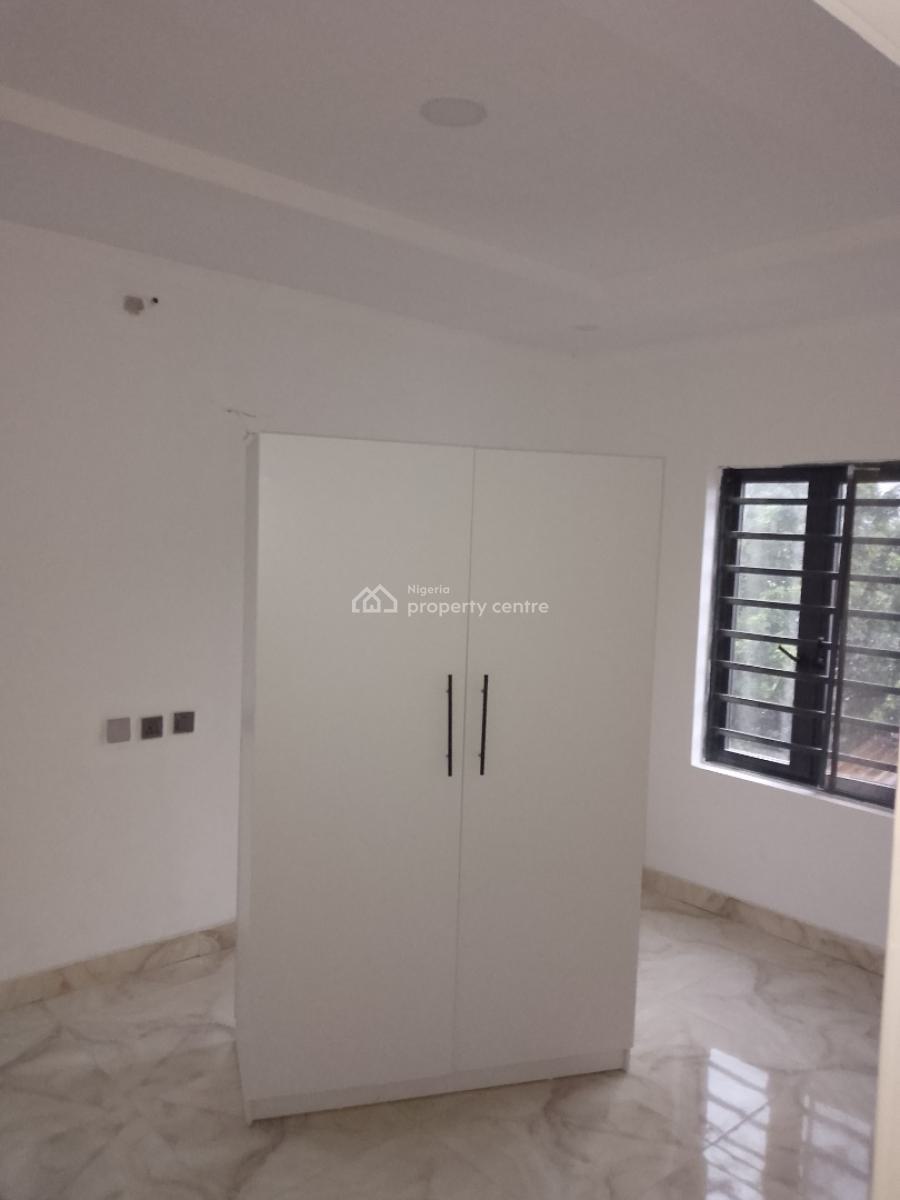 Massively New 2 Bedroom Flat Upstairs, Elesekan, Bogije, Ibeju Lekki, Lagos, Flat / Apartment for Rent