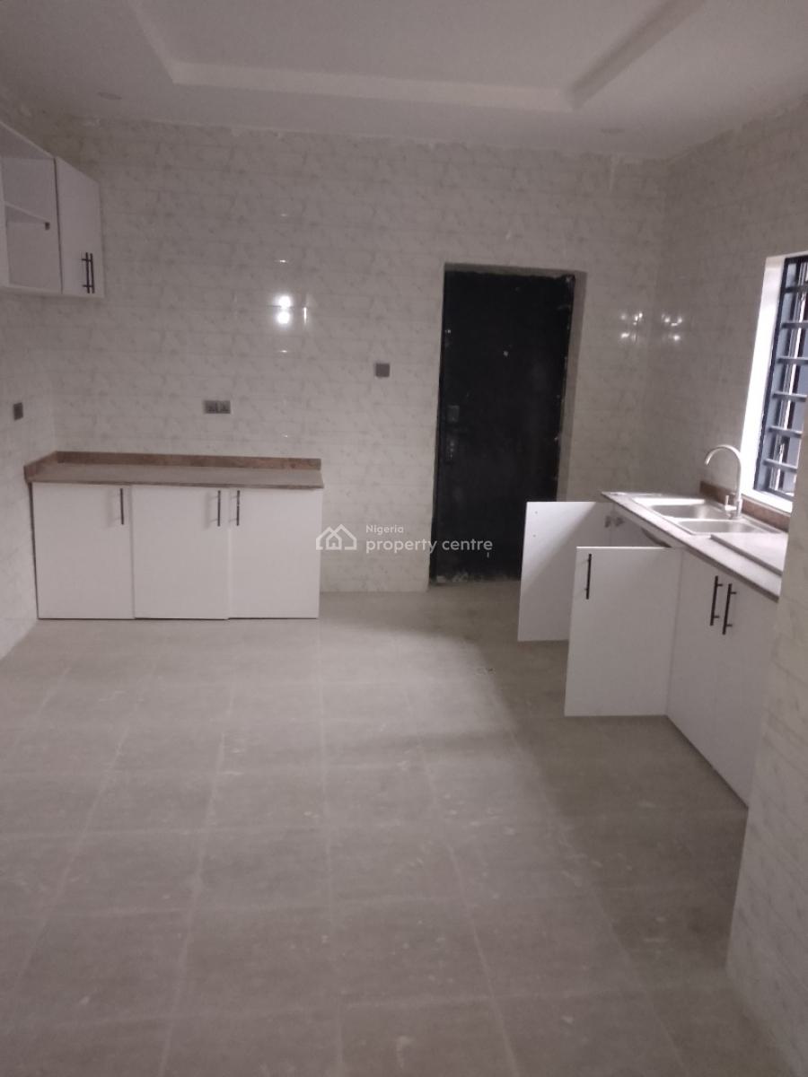 Massively New 2 Bedroom Flat Upstairs, Elesekan, Bogije, Ibeju Lekki, Lagos, Flat / Apartment for Rent