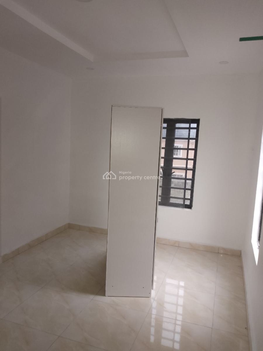 Massively New 2 Bedroom Flat Upstairs, Elesekan, Bogije, Ibeju Lekki, Lagos, Flat / Apartment for Rent