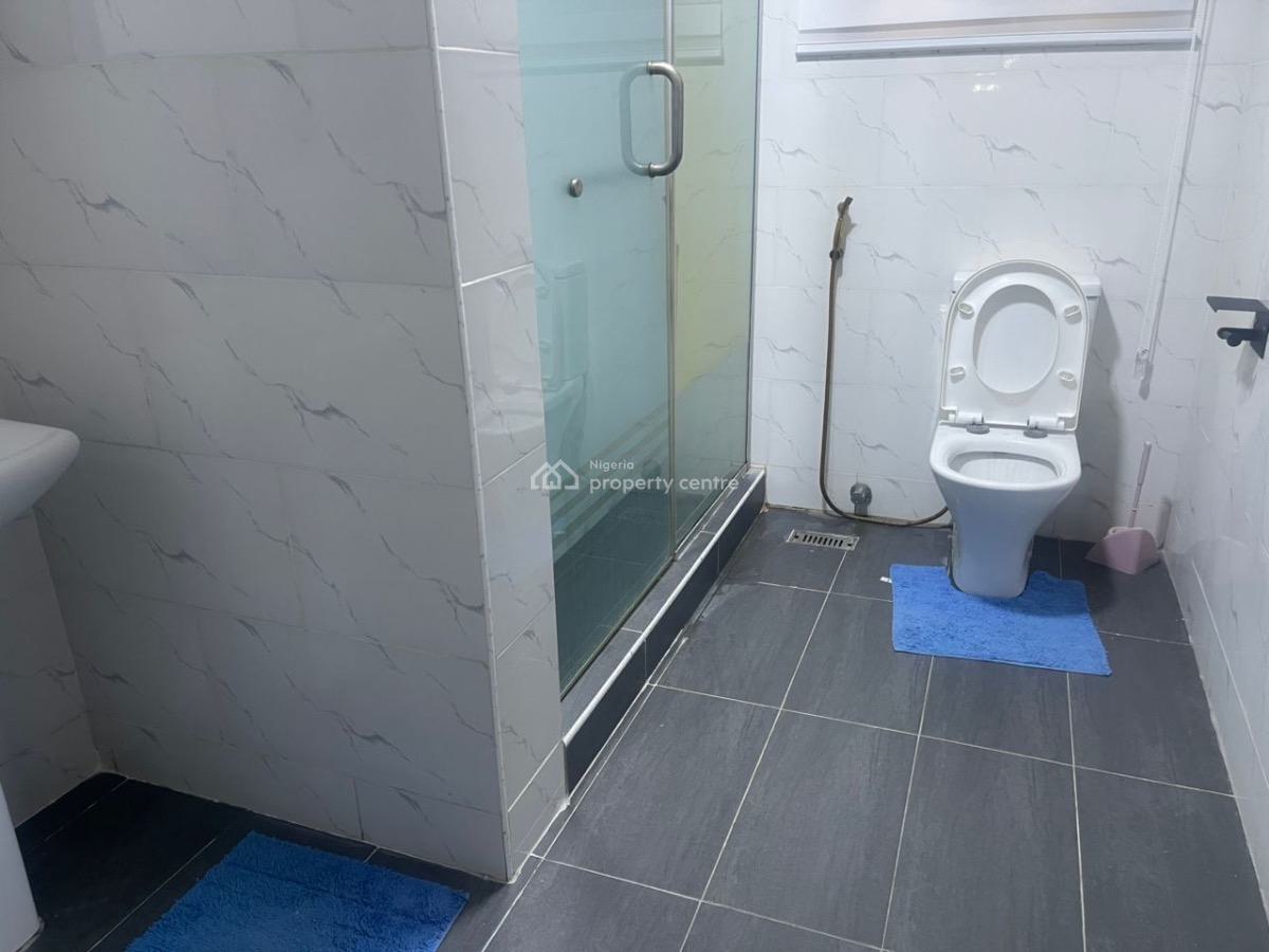 Ladies Shared Apartment- 2 Bedroom(near Shoprite/four Point), Simeon Akinlonu, Oniru, Victoria Island (vi), Lagos, Flat / Apartment Short Let