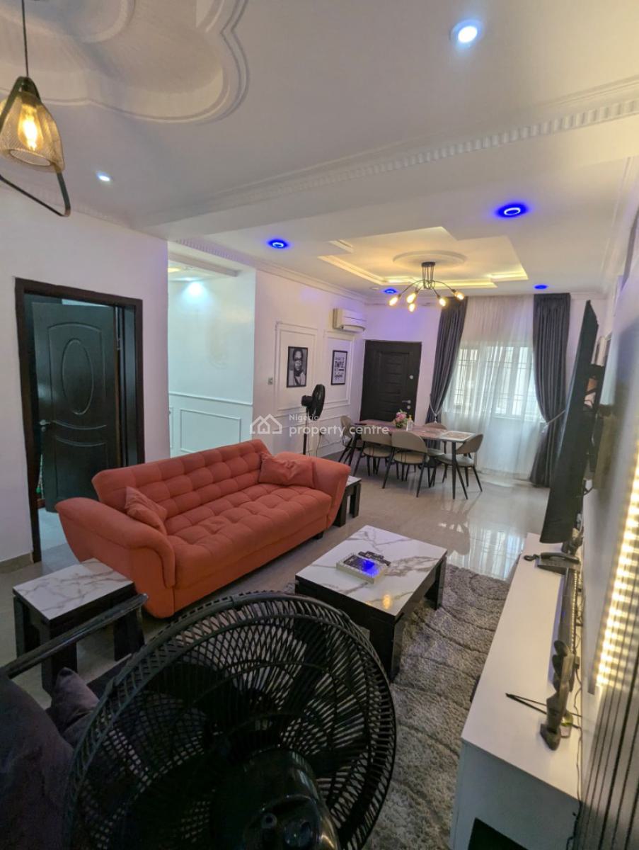 3-bedroom Serviced Apartment, Off Admiralty Way, Lekki Phase 1, Lekki, Lagos, Flat / Apartment for Rent