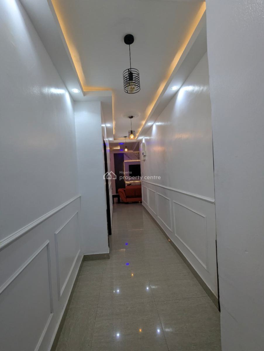 3-bedroom Serviced Apartment, Off Admiralty Way, Lekki Phase 1, Lekki, Lagos, Flat / Apartment for Rent