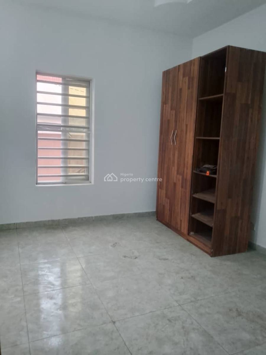 a Spacious Mini Flat with Standard Fitted Kichen, Lekki County,  Estate, Lekki, Lagos, Mini Flat (room and Parlour) for Rent
