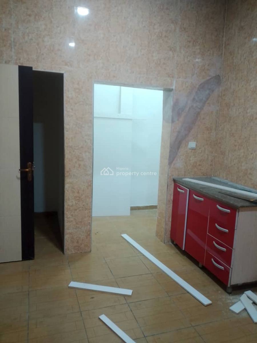 a Spacious Mini Flat with Standard Fitted Kichen, Lekki County,  Estate, Lekki, Lagos, Mini Flat (room and Parlour) for Rent
