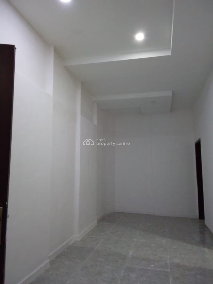 a Spacious Mini Flat with Standard Fitted Kichen, Lekki County,  Estate, Ikota, Lekki, Lagos, Mini Flat (room and Parlour) for Rent