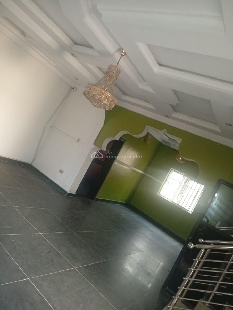Very Decent Modern 3 Bedroom Duplex with Pop, Wardrobe, Fitted Finished, Egbeda, Alimosho, Lagos, Semi-detached Duplex for Rent