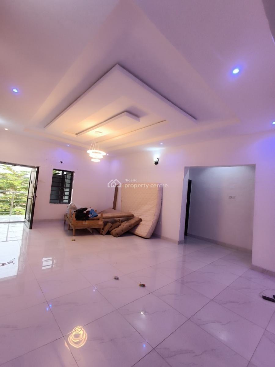 a Well Built 2 Bedroom Flat, Before Novara, Shoprite Aja, Lekki Phase 2, Lekki, Lagos, Flat / Apartment for Rent