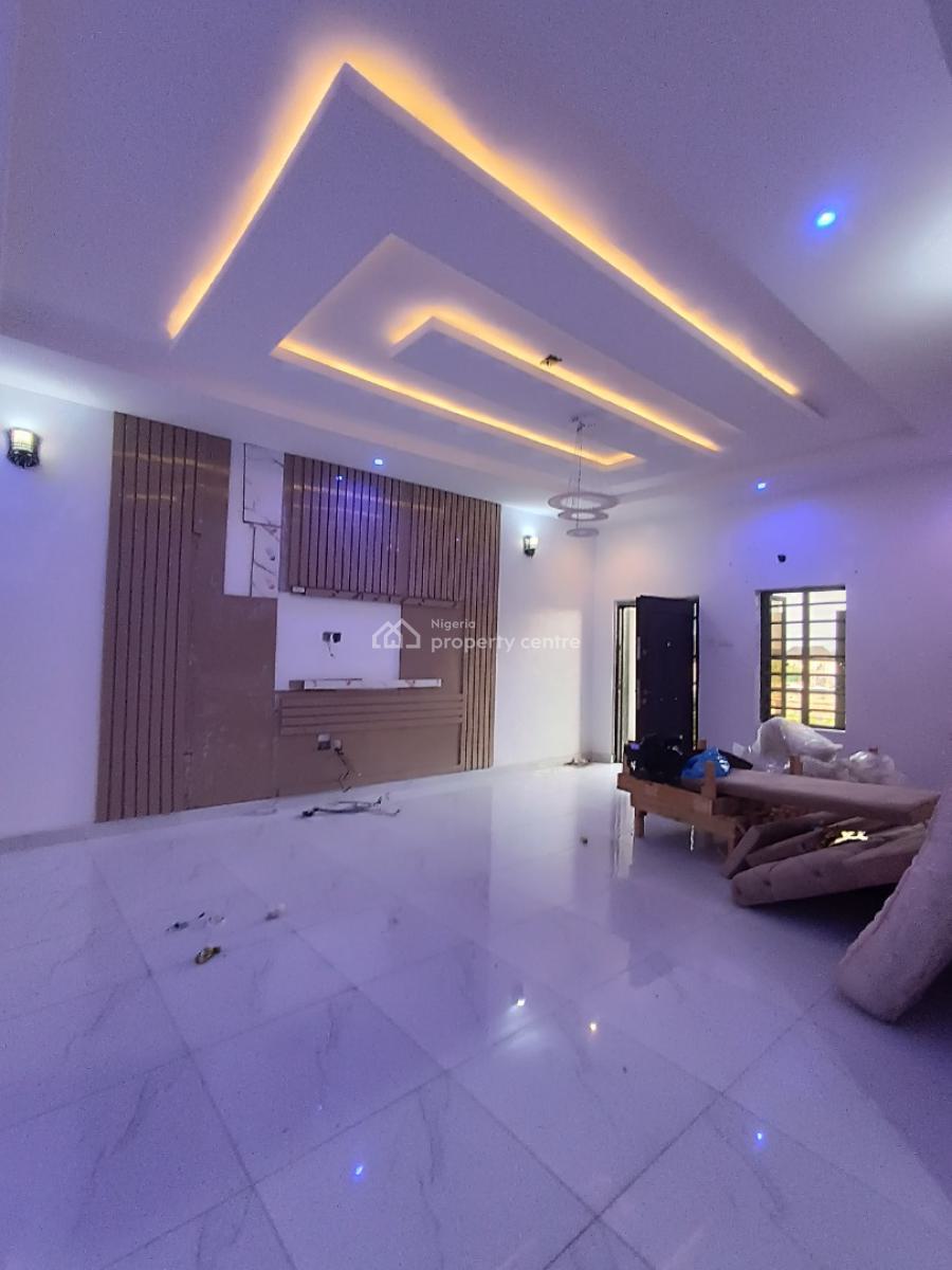 a Well Built 2 Bedroom Flat, Before Novara, Shoprite Aja, Lekki Phase 2, Lekki, Lagos, Flat / Apartment for Rent