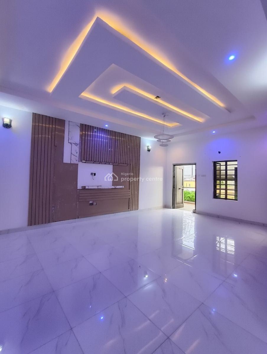 a Well Built 2 Bedroom Flat, Before Novara, Shoprite Aja, Lekki Phase 2, Lekki, Lagos, Flat / Apartment for Rent