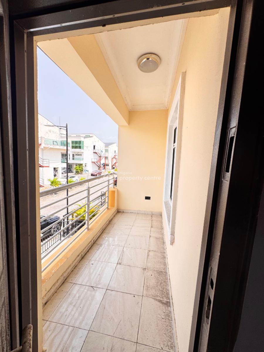 Nice Luxurious 4 Bedroom Duplex Semi Detached with Bq Very Spacious, Chevron Drive Lekki, Lekki, Lagos, Detached Duplex for Sale