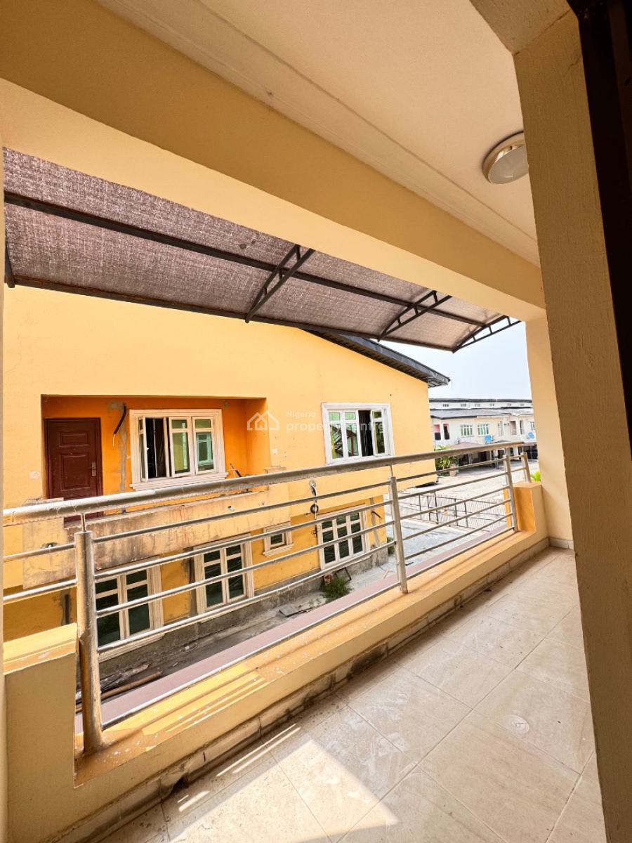 Nice Luxurious 4 Bedroom Duplex Semi Detached with Bq Very Spacious, Chevron Drive Lekki, Lekki, Lagos, Detached Duplex for Sale