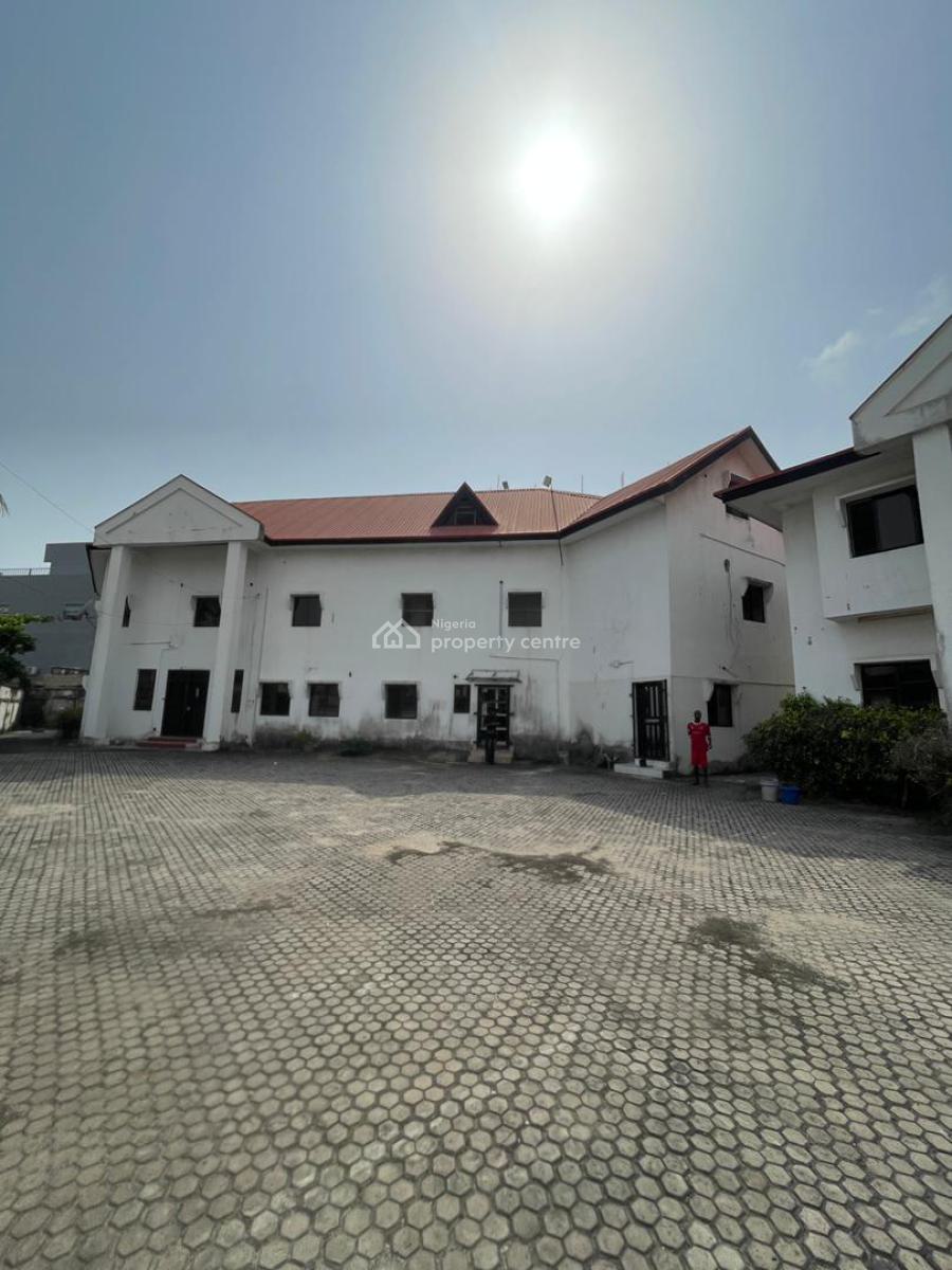 Commercial Land  at Lekki Phase 1, Close to Admiralty Way Lekki Phase 1, Lekki Phase 1, Lekki, Lagos, Commercial Land for Rent