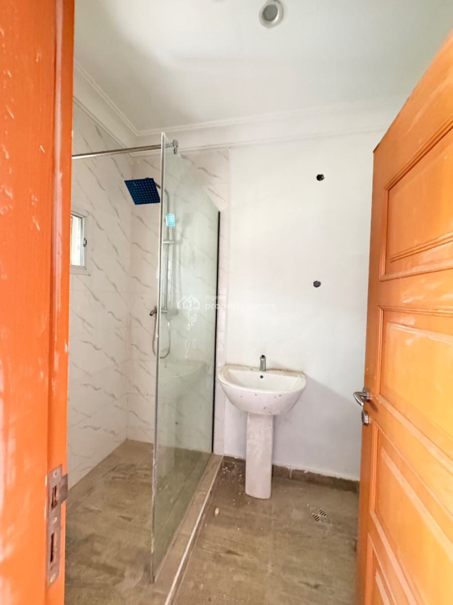 4 Bedroom Duplex Semi Detached with Bq Can Park 5 Cars Very Spacious, Chevron Drive Lekki Lagos State, Lekki, Lagos, Semi-detached Duplex for Sale