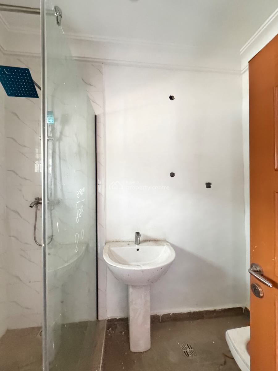 4 Bedroom Duplex Semi Detached with Bq Can Park 5 Cars Very Spacious, Chevron Drive Lekki Lagos State, Lekki, Lagos, Semi-detached Duplex for Sale