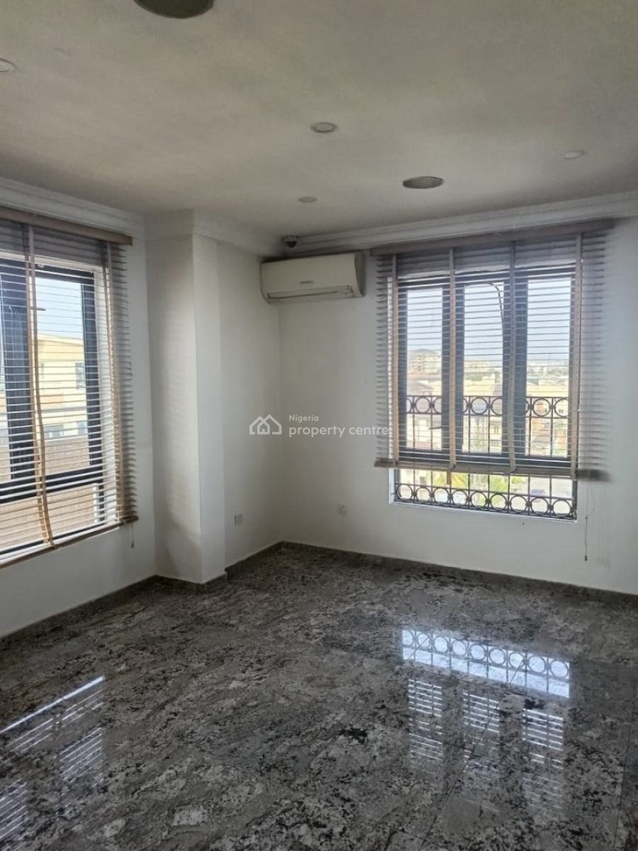 3 Bedrooms Penthouse  with Bq, Oniru Estate, Victoria Island (vi), Lagos, Flat / Apartment for Rent