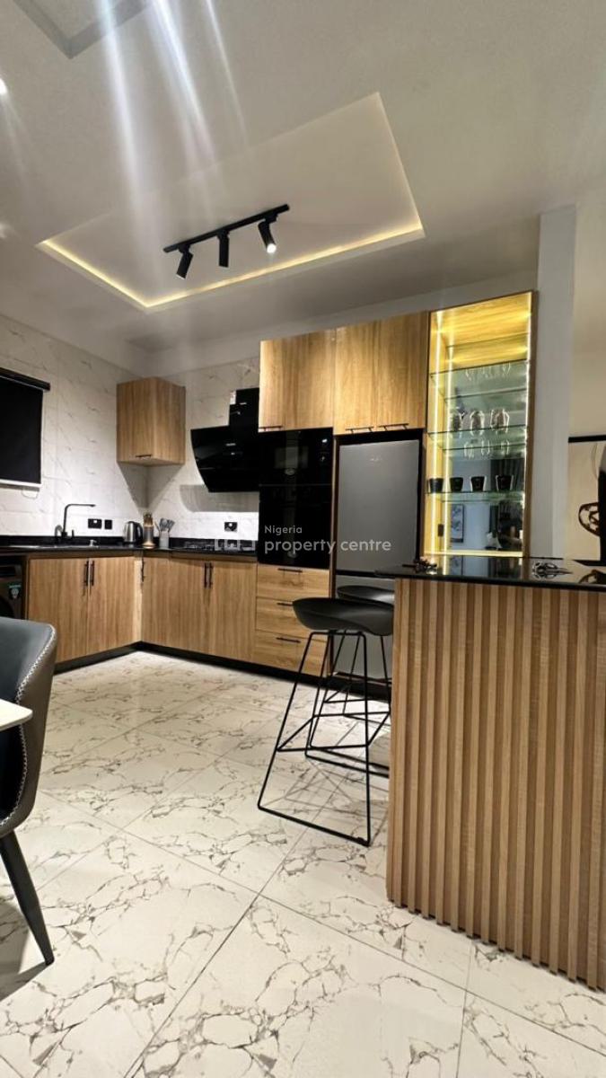 Tastefully Finished Luxury 2-bedroom Apartment, Lekki Phase 1, Lekki, Lagos, Flat / Apartment for Rent