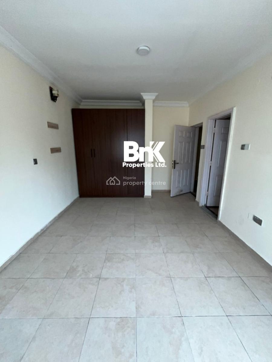 3-bedroom Apartment with a Standard Room Bq, Lekki Phase 1, Lekki, Lagos, Flat / Apartment for Rent