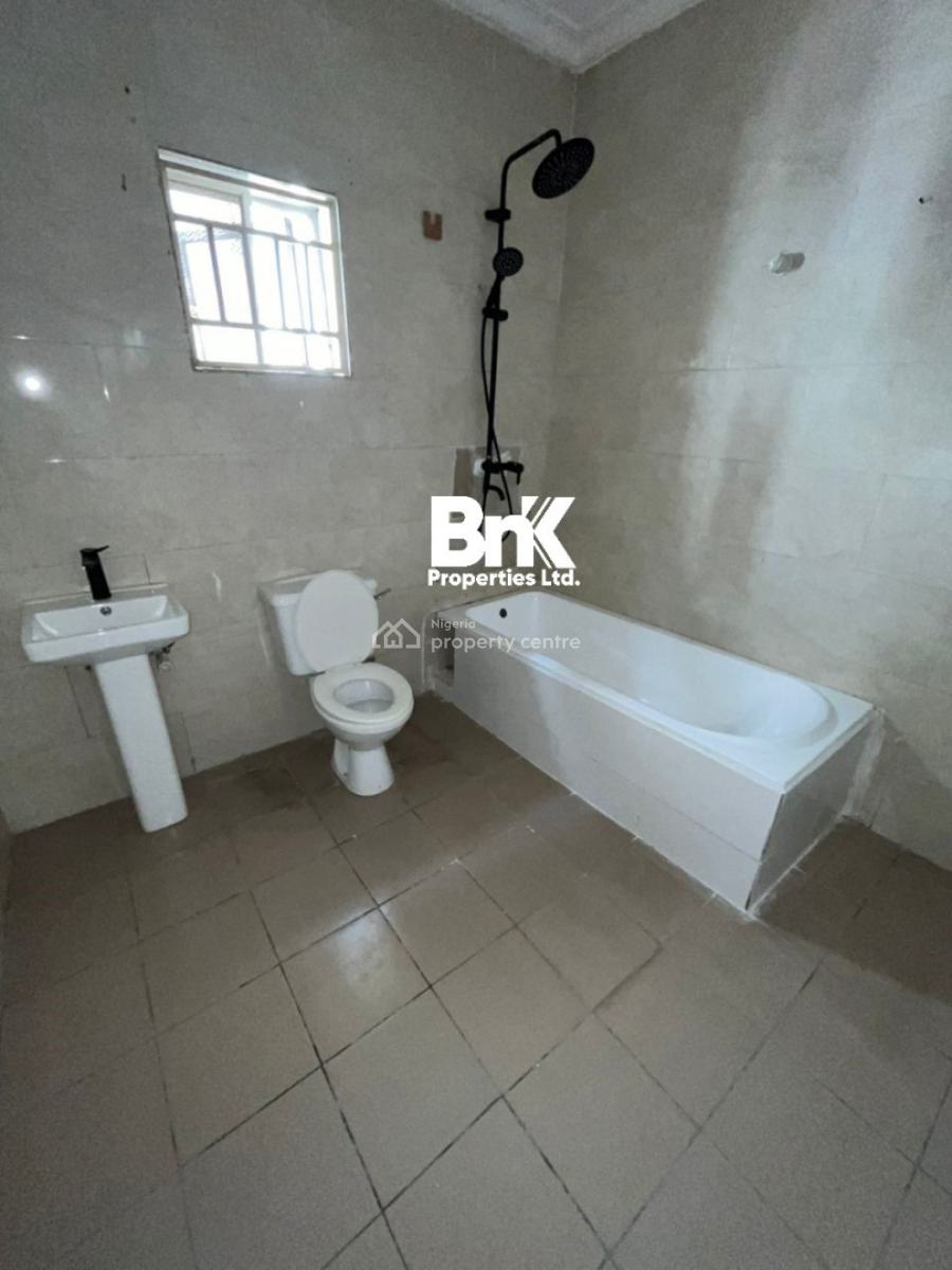 3-bedroom Apartment with a Standard Room Bq, Lekki Phase 1, Lekki, Lagos, Flat / Apartment for Rent