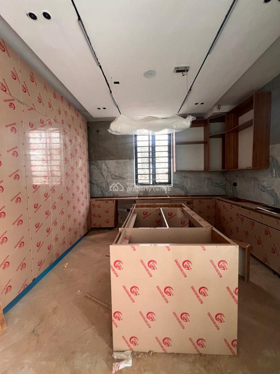 5 Bedroom Fully Detached Duplex + Bq, Rootfop - Swimming Pool, Lekki Phase 1, Lekki, Lagos, Detached Duplex for Sale