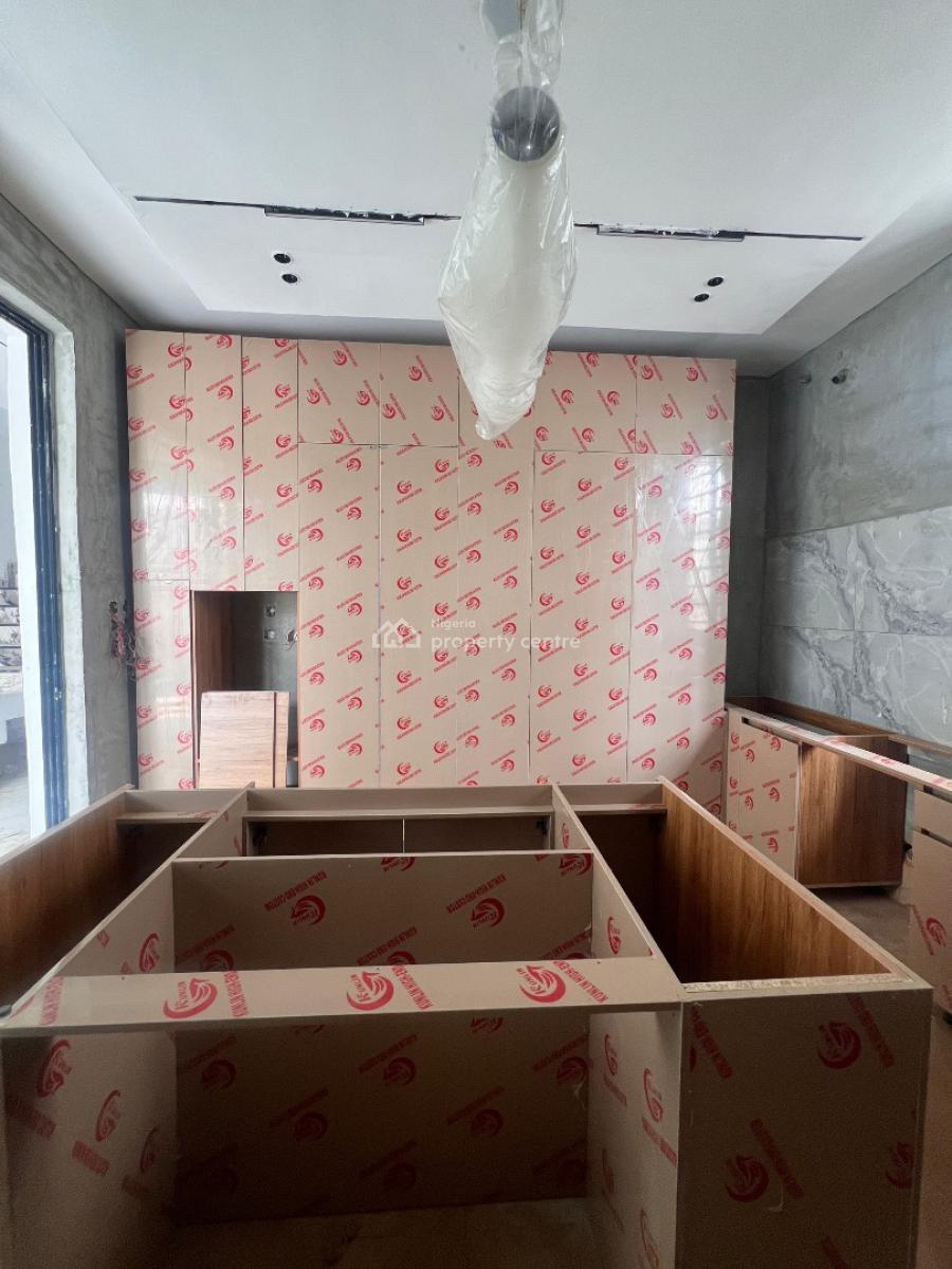 5 Bedroom Fully Detached Duplex + Bq, Rootfop - Swimming Pool, Lekki Phase 1, Lekki, Lagos, Detached Duplex for Sale