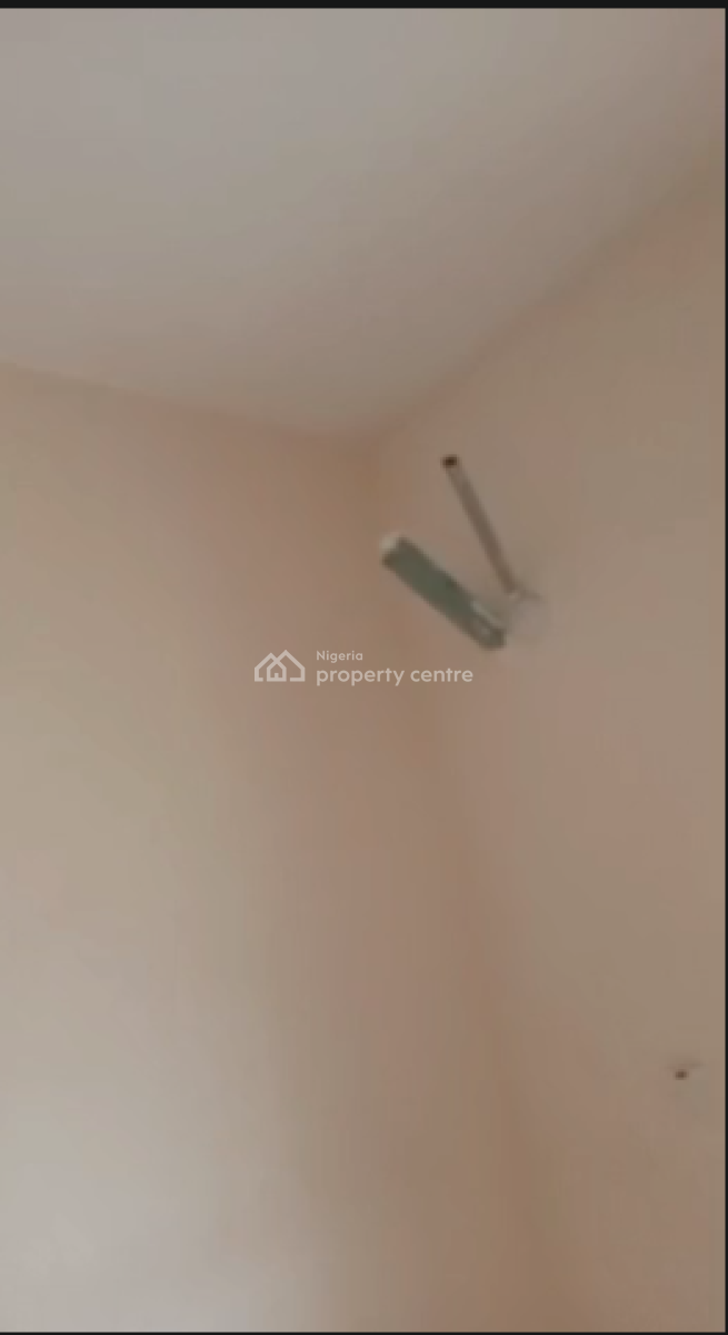 Standard 2 Bedroom Upstairs, Monastery Rd, Sangotedo, Ajah, Lagos, Flat / Apartment for Rent
