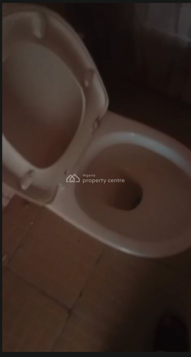 Standard 2 Bedroom Upstairs, Monastery Rd, Sangotedo, Ajah, Lagos, Flat / Apartment for Rent