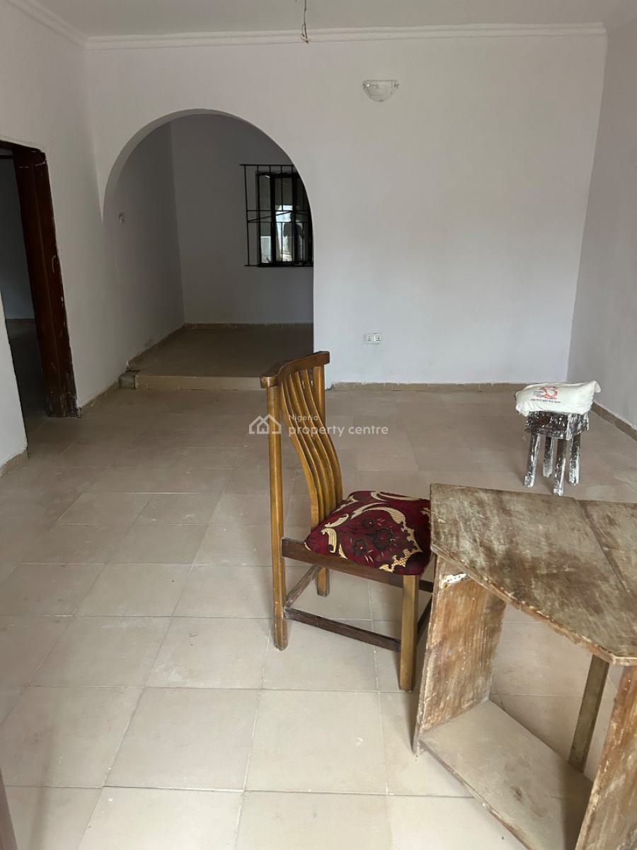 Renovated 2 Bedroom Flat (downstairs), Okunola Road Aderogba Street, Egbeda, Alimosho, Lagos, Flat / Apartment for Rent