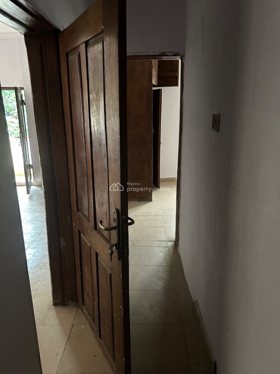 Renovated 2 Bedroom Flat (downstairs), Okunola Road Aderogba Street, Egbeda, Alimosho, Lagos, Flat / Apartment for Rent
