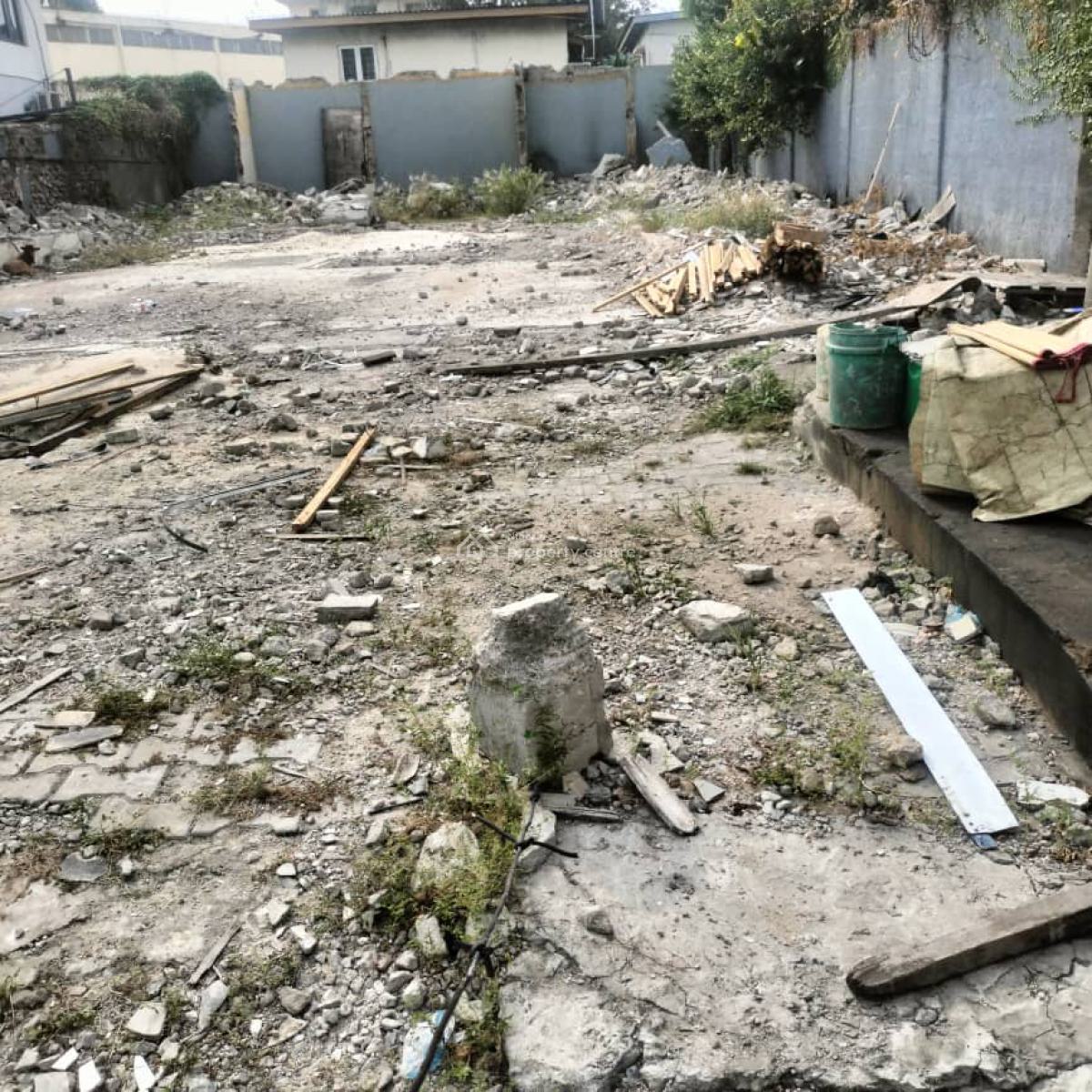 Gated Fence 450 Square Meters, Off Awolowo Road, Ikoyi, Lagos, Land for Sale