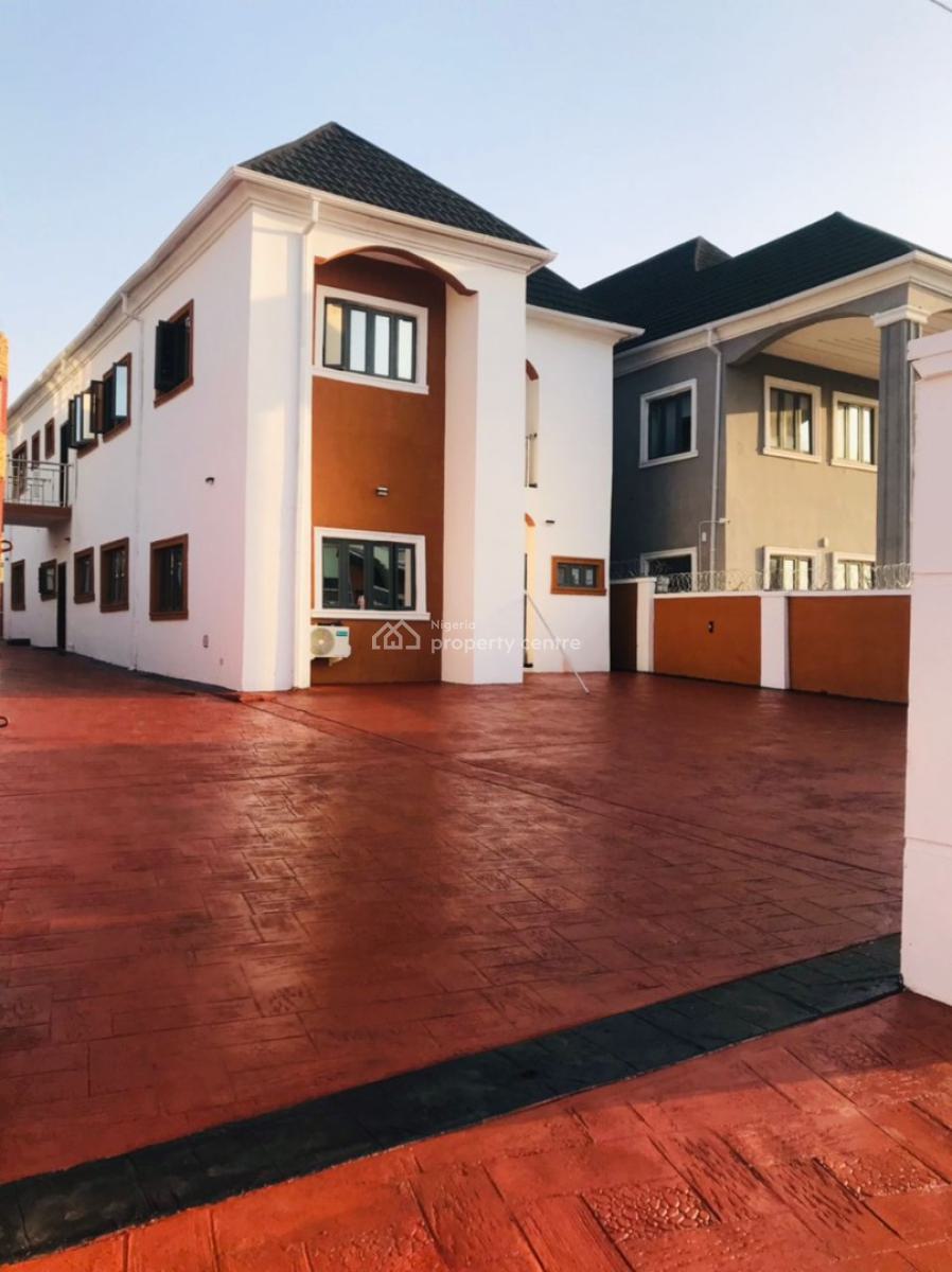 a Newly Built and Well Located 3 Bedroom Flat, Aerodrome Gra, Ibadan, Oyo, Flat / Apartment for Rent