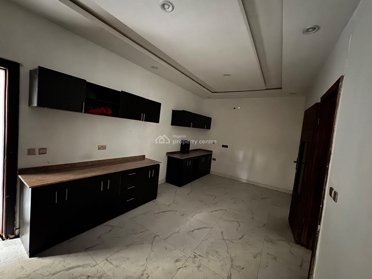 a Brand New 5 Bedroom Detached House, Ikate Elegushi, Lekki, Lagos, Plaza / Complex / Mall for Rent