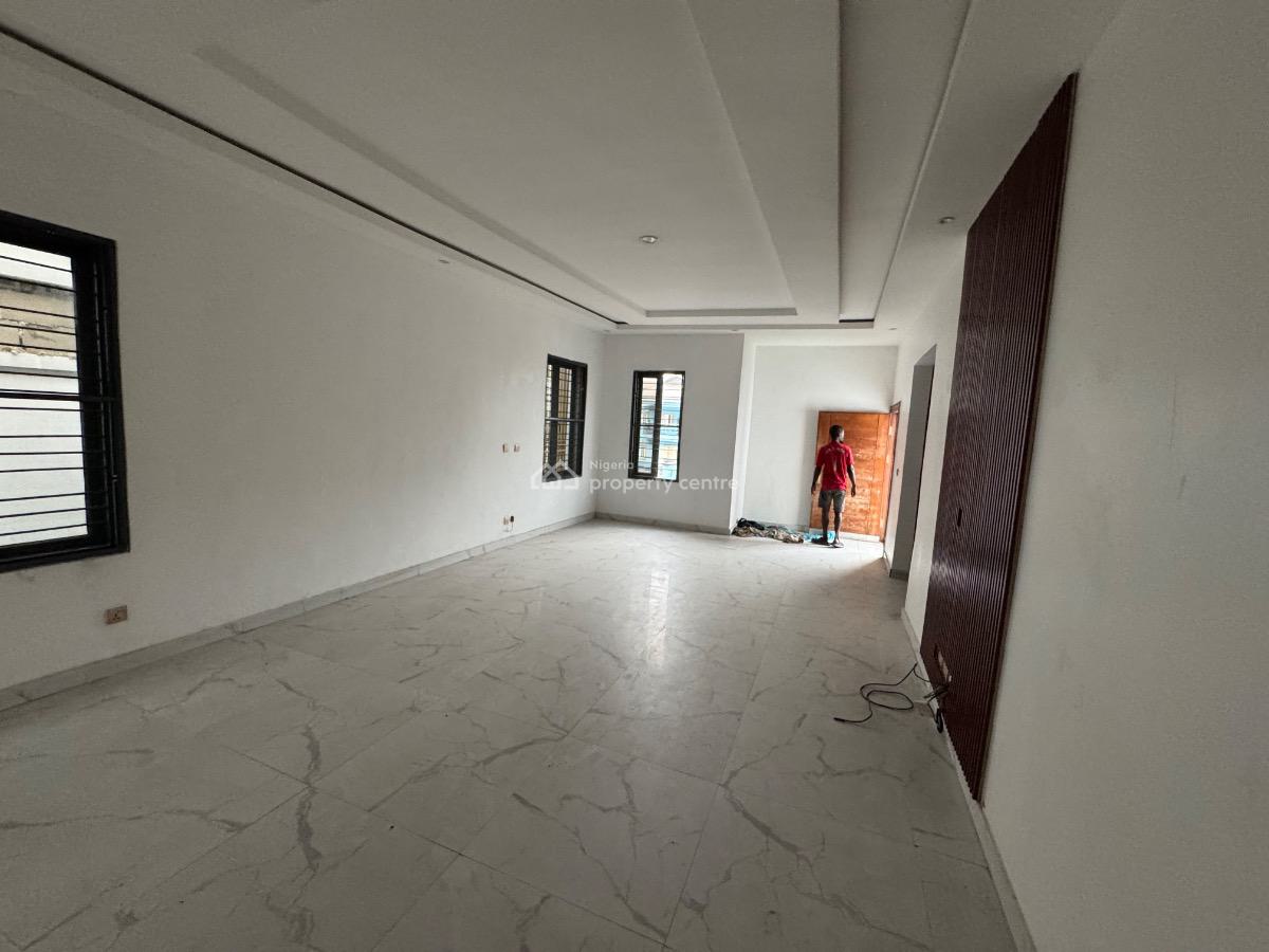 a Brand New 5 Bedroom Detached House, Ikate Elegushi, Lekki, Lagos, Plaza / Complex / Mall for Rent