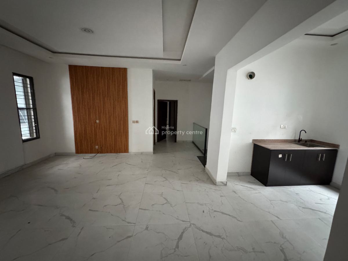 a Brand New 5 Bedroom Detached House, Ikate Elegushi, Lekki, Lagos, Plaza / Complex / Mall for Rent