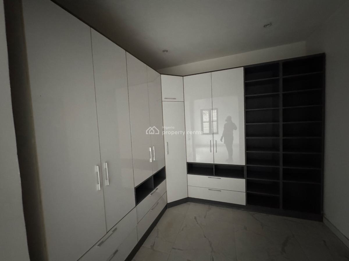 a Brand New 5 Bedroom Detached House, Ikate Elegushi, Lekki, Lagos, Plaza / Complex / Mall for Rent