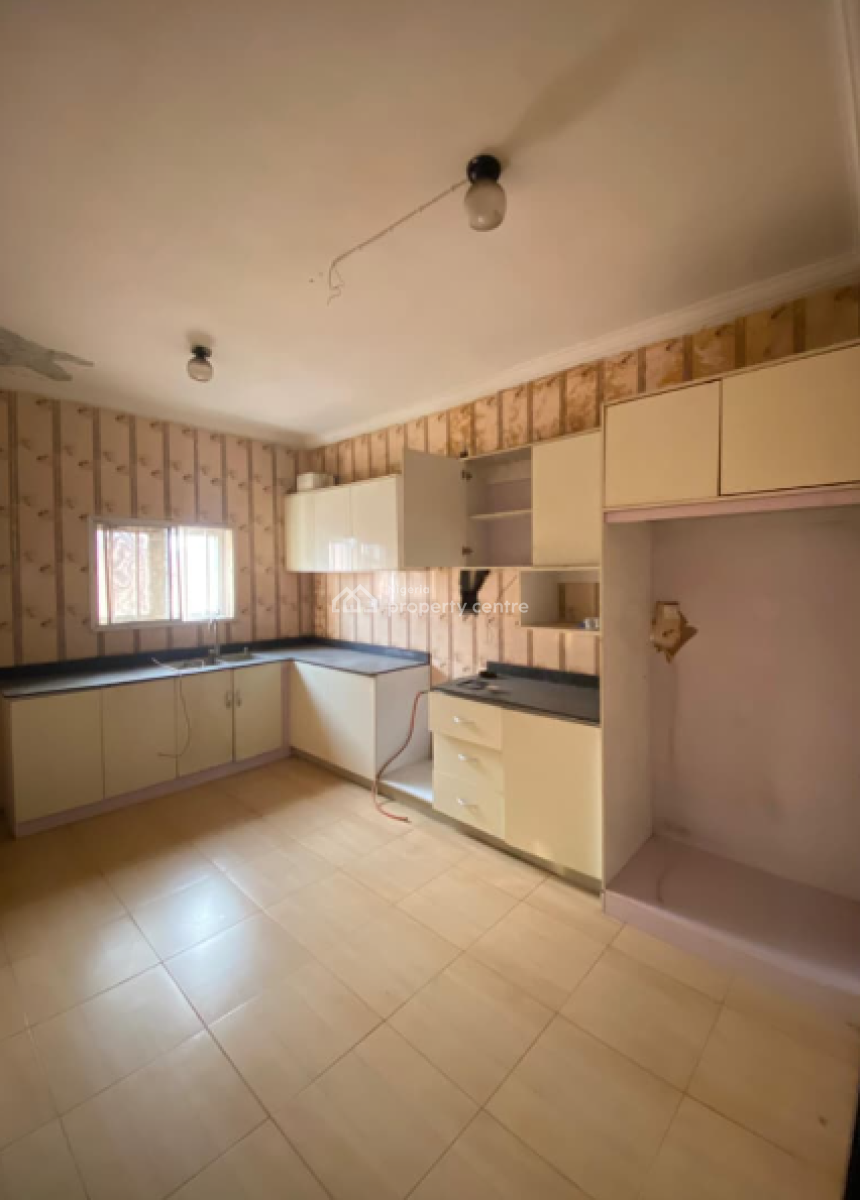 Spacious 4 Bedrooms Terraced Duplex, Osapa Estate, Osapa, Lekki, Lagos, Terraced Duplex for Rent