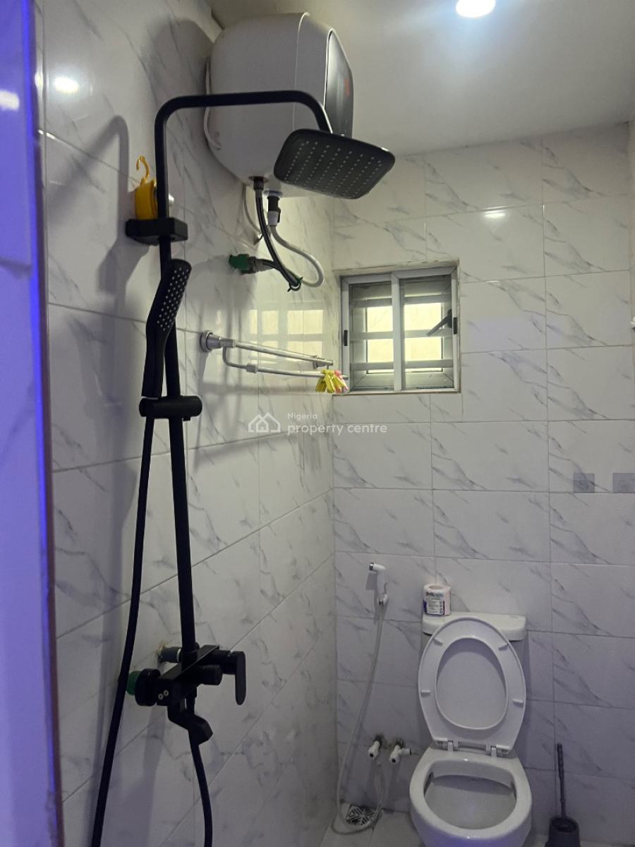 Fully Serviced and Furnished Self Contain, Jibowu, Yaba, Lagos, Self Contain (single Rooms) for Rent