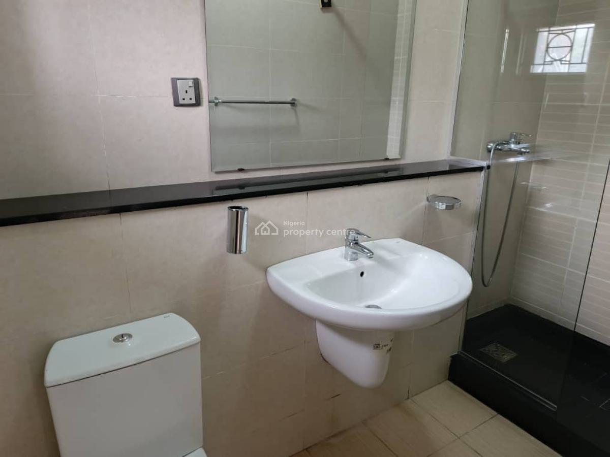 Lovely 3 Bedroom Apartment, Off Alexander Avenue, Old Ikoyi, Ikoyi, Lagos, Flat / Apartment for Rent
