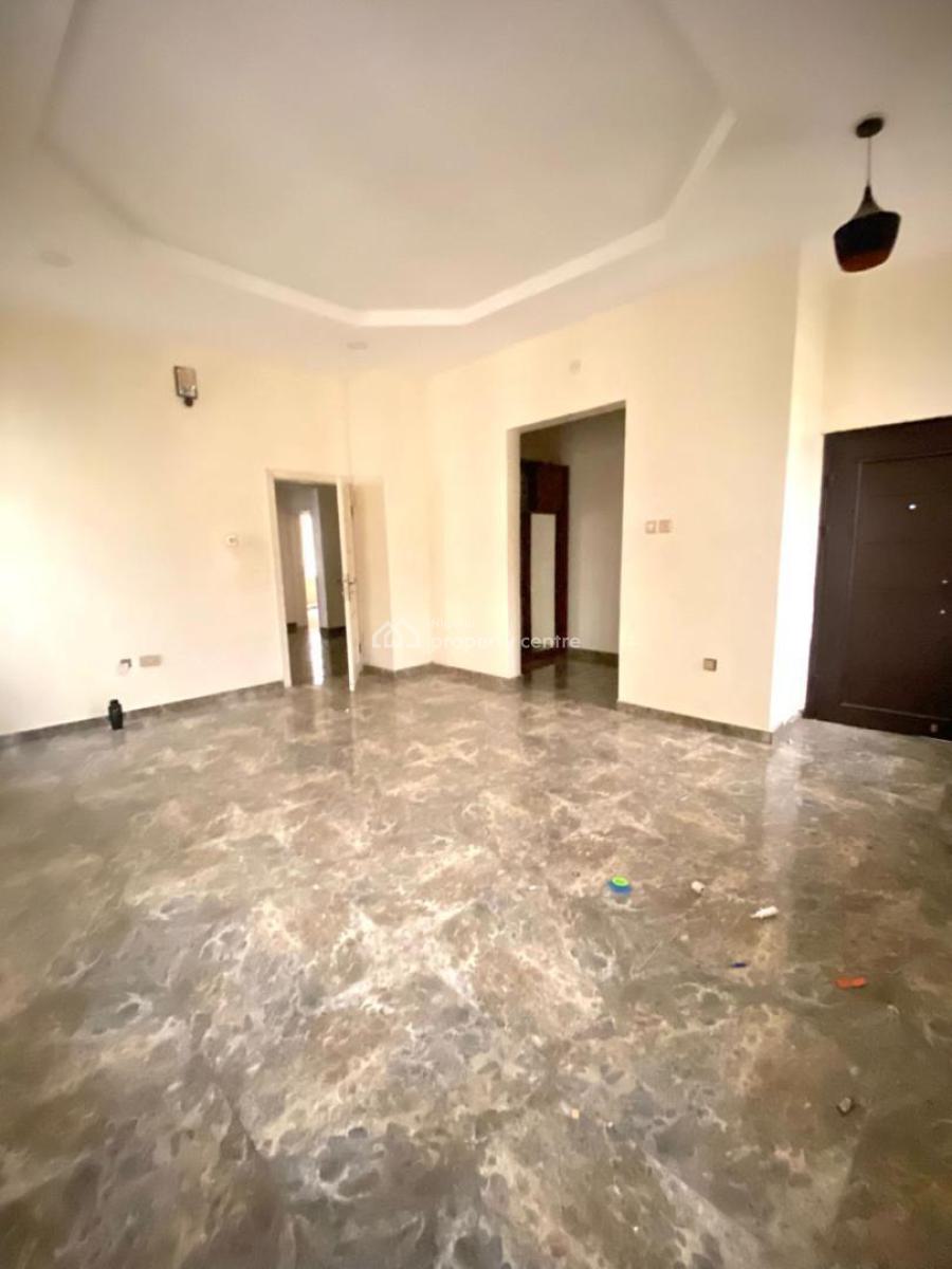 4 Bedroom Semi Detached Duplex, Mobil Road, Ilaje, Ajah, Lagos, Semi-detached Duplex for Rent