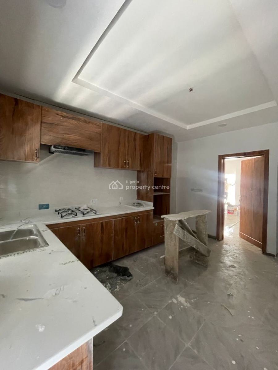 3 Bedroom Apartment, Ikota, Lekki, Lagos, Block of Flats for Sale