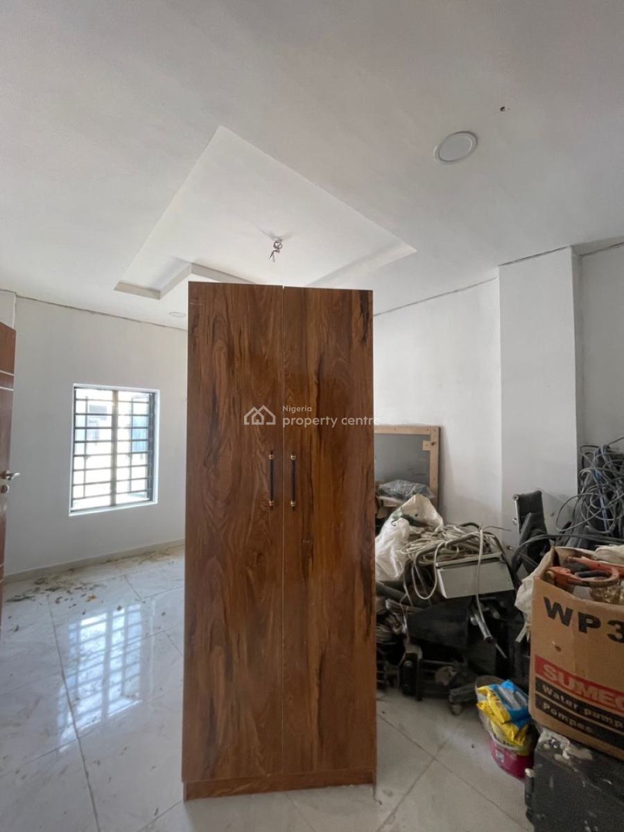 3 Bedroom Apartment, Ikota, Lekki, Lagos, Block of Flats for Sale