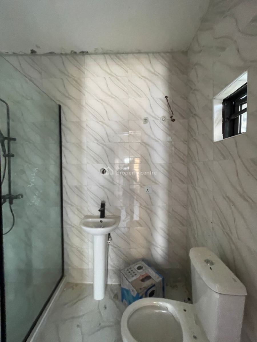 3 Bedroom Apartment, Ikota, Lekki, Lagos, Block of Flats for Sale