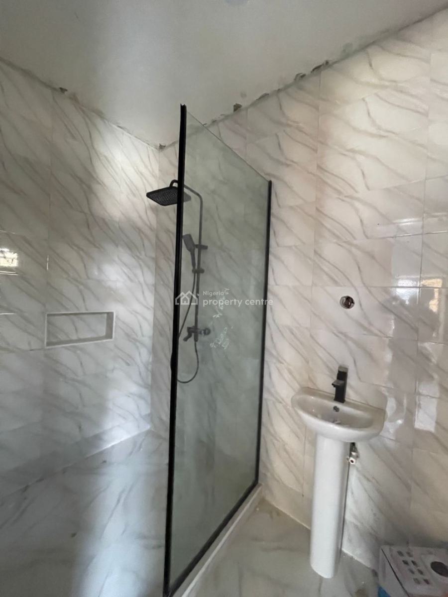 3 Bedroom Apartment, Ikota, Lekki, Lagos, Block of Flats for Sale