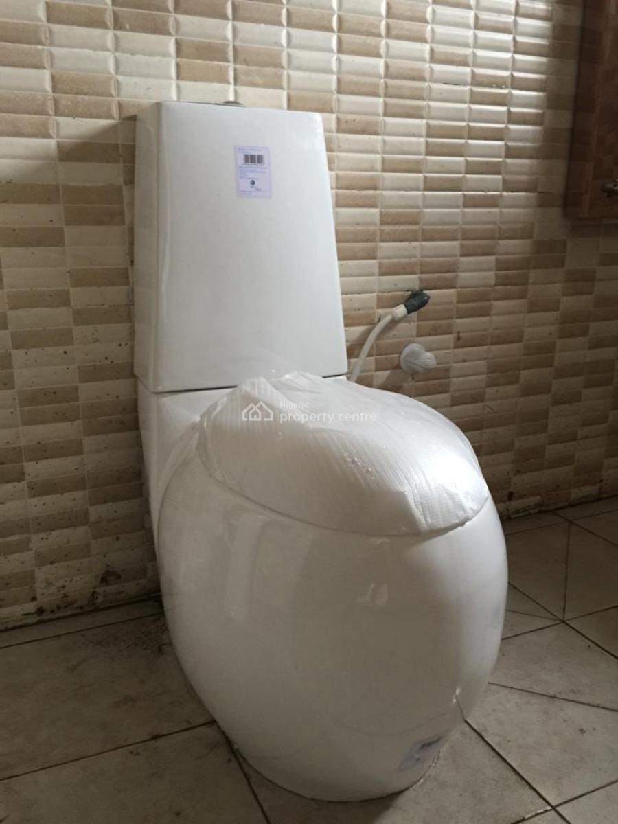 Luxury 3 Bedroom Apartment with Excellent Finishing, Off Western Avenue,, Iponri, Surulere, Lagos, Flat / Apartment for Rent