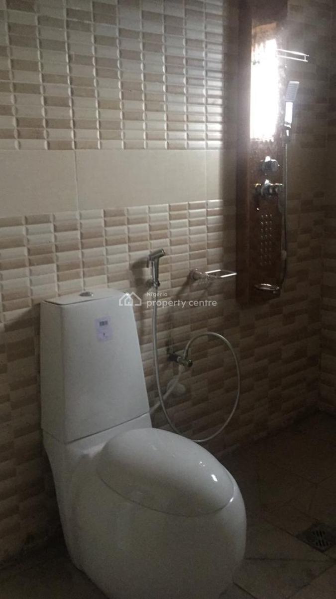 Luxury 3 Bedroom Apartment with Excellent Finishing, Off Western Avenue,, Iponri, Surulere, Lagos, Flat / Apartment for Rent