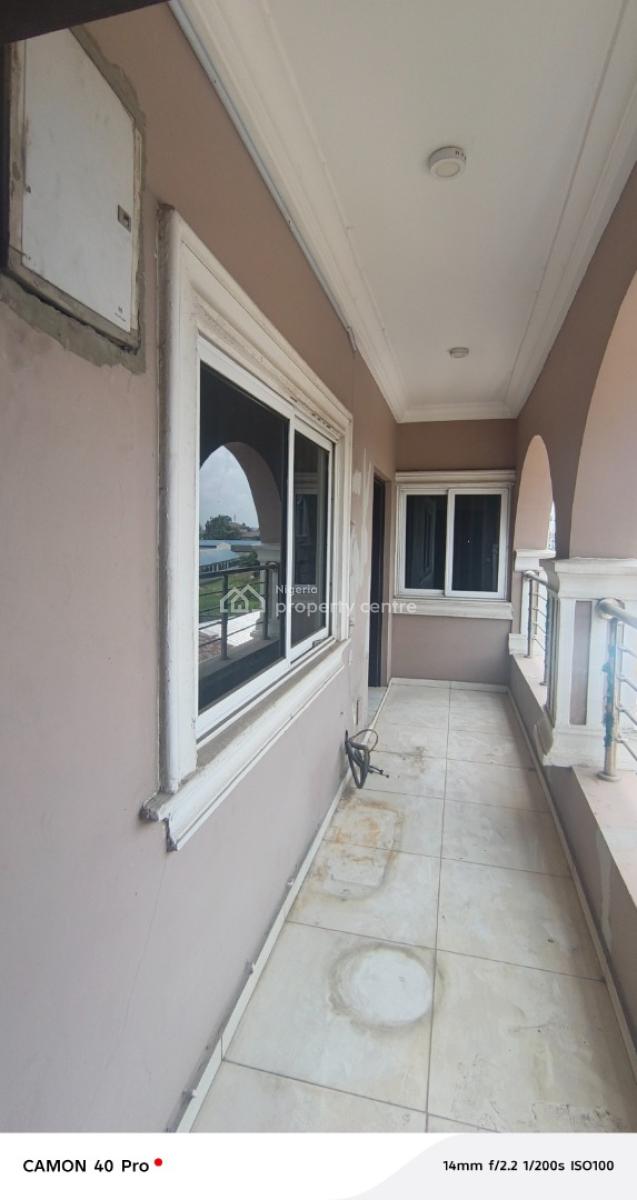 Luxury 3 Bedroom Apartment with Excellent Finishing, Oke Olu Street, Opp. Bode Thomas Street, Iponri, Surulere, Lagos, Flat / Apartment for Rent