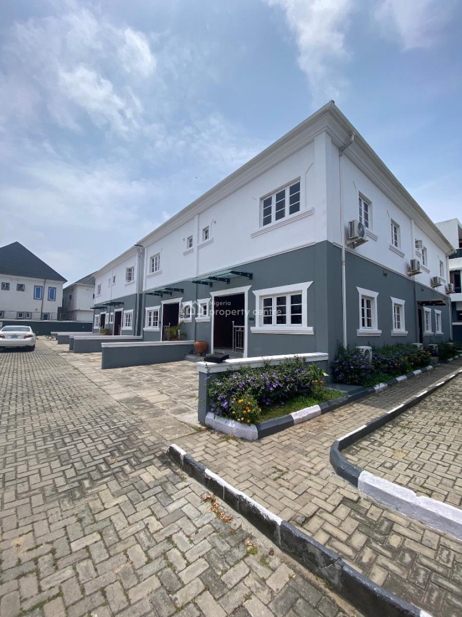 Exquisite 4 Bedroom Semi-detached Duplex with Bq Pool, Oral Estate, Lekki Phase 2, Lekki, Lagos, Semi-detached Duplex for Rent