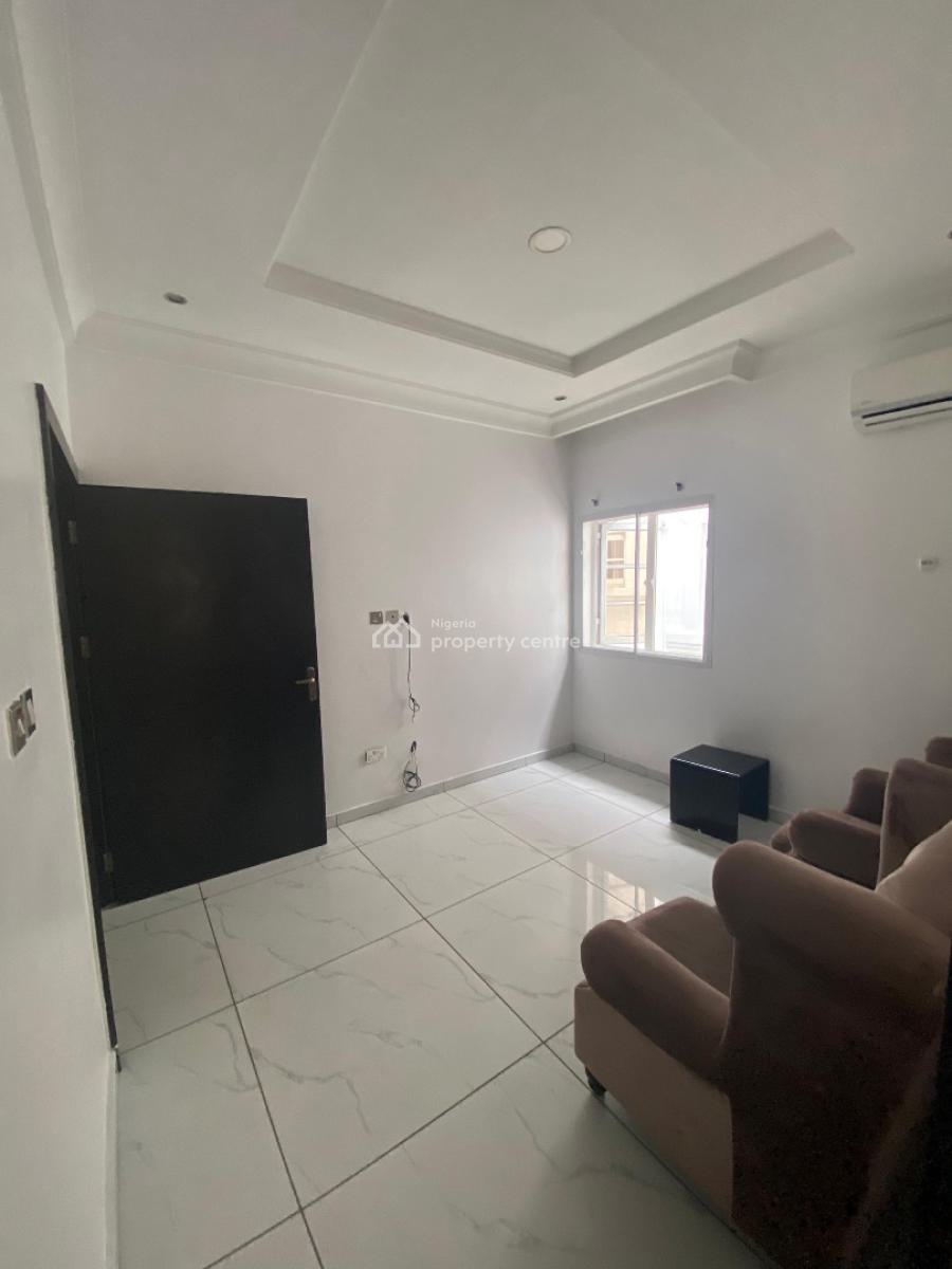 Exquisite 4 Bedroom Semi-detached Duplex with Bq Pool, Oral Estate, Lekki Phase 2, Lekki, Lagos, Semi-detached Duplex for Rent